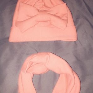 Hat and scarf set